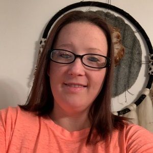 Meet your Posher, Desirae